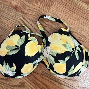 Shade and shore bikini cross top size 36DD cute lemon print